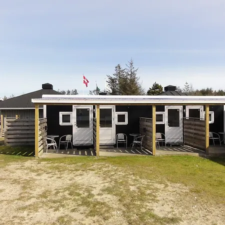 Tornby Strand Camping Rooms-2
